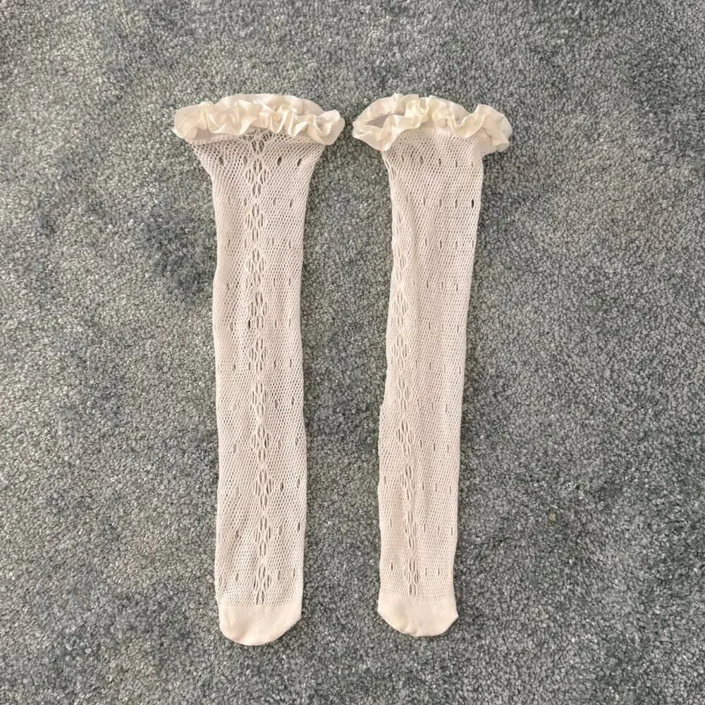 ✿ ruffled lace knee socks ✿